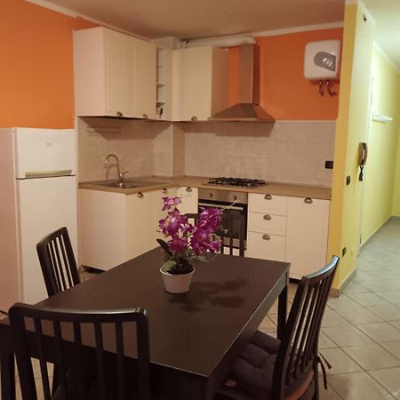 Appartamento Colonne 14 30 ปาร์มา ภายนอก รูปภาพ