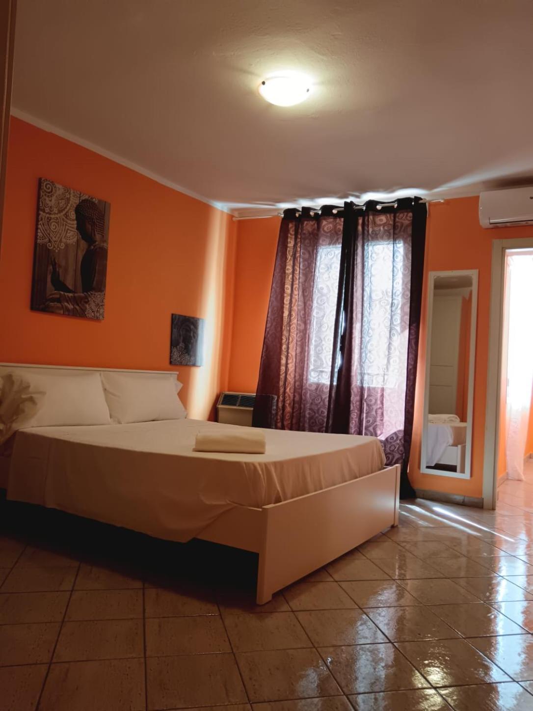 Appartamento Colonne 14 30 ปาร์มา ภายนอก รูปภาพ